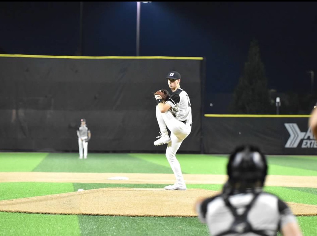 Check out the photos and videos of the baseball recruiting profile Davis Smith