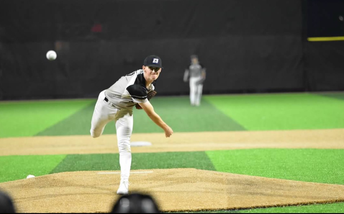 Check out the photos and videos of the baseball recruiting profile Davis Smith